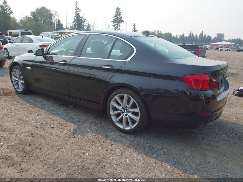 2013 BMW 5er VIN WBAFU7C55DDU71751 IAAI salvage auction — NORMAL WEAR, Wait Title, sold $725 on 2026-08-21 (photo 3)