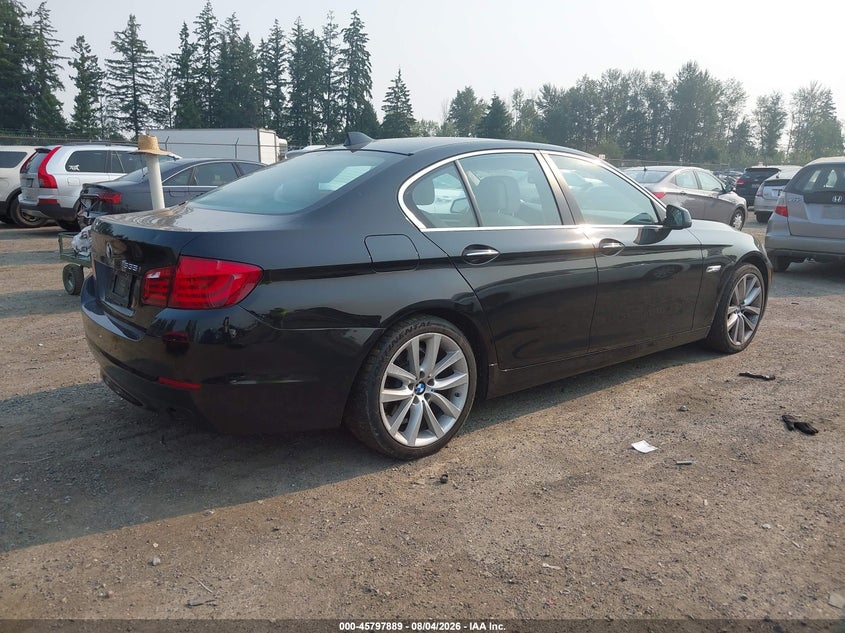 2013 BMW 5er VIN WBAFU7C55DDU71751 IAAI salvage auction — NORMAL WEAR, Wait Title, sold $725 on 2026-08-21 (photo 4)