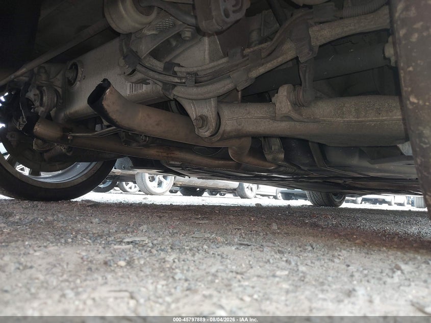 2013 BMW 5er VIN WBAFU7C55DDU71751 IAAI salvage auction — NORMAL WEAR, Wait Title, sold $725 on 2026-08-21 (photo 6)