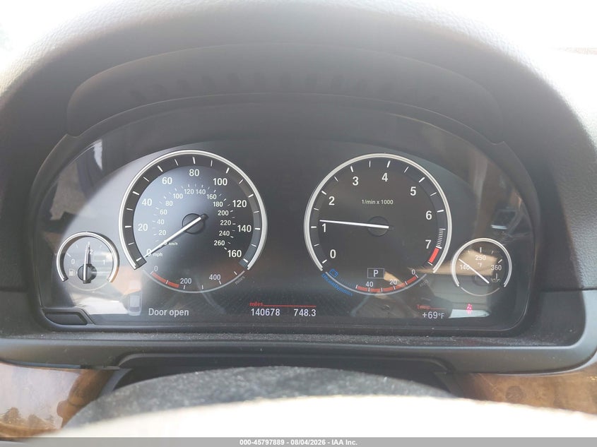 2013 BMW 5er VIN WBAFU7C55DDU71751 IAAI salvage auction — NORMAL WEAR, Wait Title, sold $725 on 2026-08-21 (photo 7)