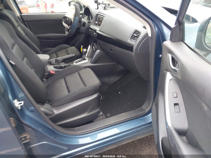 2015 Mazda Cx-5 VIN JM3KE2CY7F0467715 IAAI salvage auction — LEFT FRONT, Salvage Title, sold $2,550 on 2026-08-23 (photo 5)