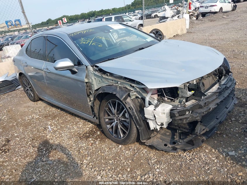 2024 Toyota Camry VIN 4T1F11AK8RU226656 IAAI salvage auction — FRONT END, Wait Title, sold $7,900 on 2026-09-03 (photo 1)