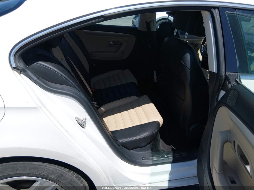 2013 Volkswagen Passat cc VIN WVWBP7ANXDE552413 IAAI salvage auction — NORMAL WEAR, Clear - Dealer Only (California), sold $275 on 2026-08-17 (photo 8)