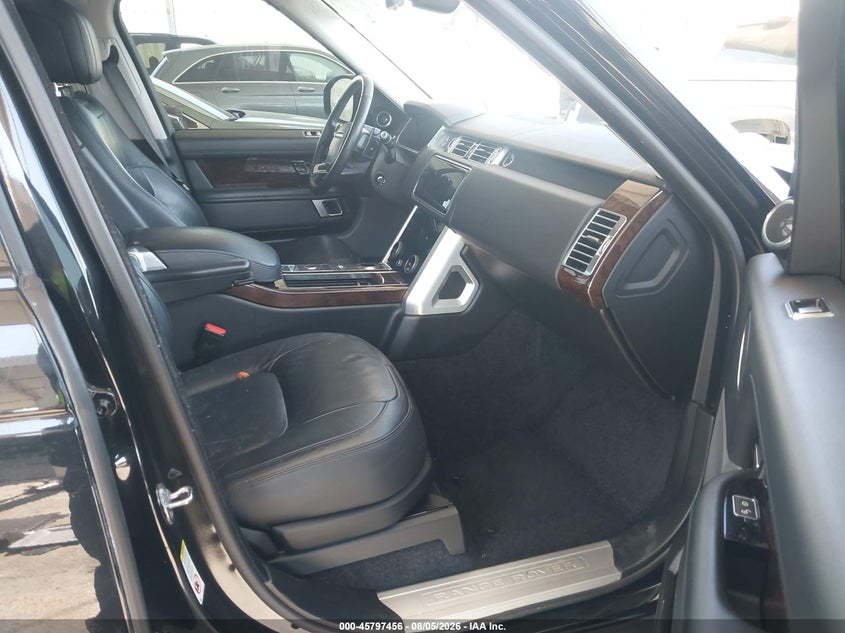 2020 Land rover RANGE ROVER VIN SALGR2SU5LA574391 IAAI salvage auction — THEFT, Salvage Title, sold $22,175 on 2026-09-08 (photo 5)