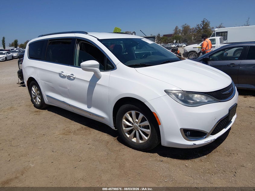 2019 Chrysler Pacifica VIN 2C4RC1BG9KR548263 IAAI salvage auction — SIDE, Salvage Title, sold $0 on 2026-09-10 (photo 1)
