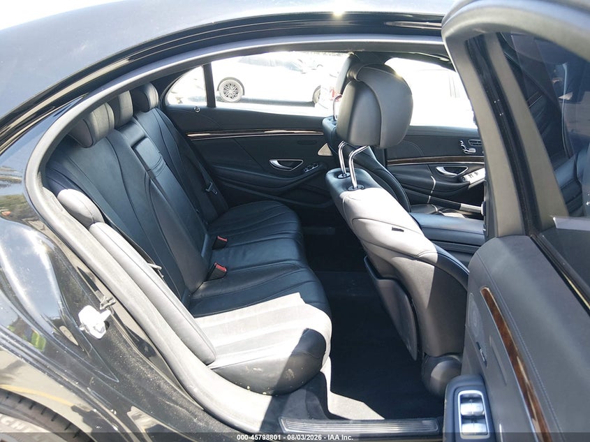 2017 Mercedes-benz S-klasse VIN WDDUG8CB7HA311171 IAAI salvage auction — NORMAL WEAR, Salvage Title, sold $5,750 on 2026-08-17 (photo 8)