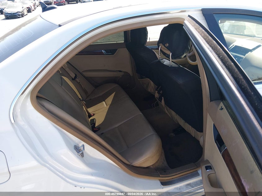 2008 Mercedes-benz C class VIN WDDGF54X08F016778 IAAI salvage auction — NORMAL WEAR, Clear - Dealer Only (California), sold $300 on 2026-08-13 (photo 8)