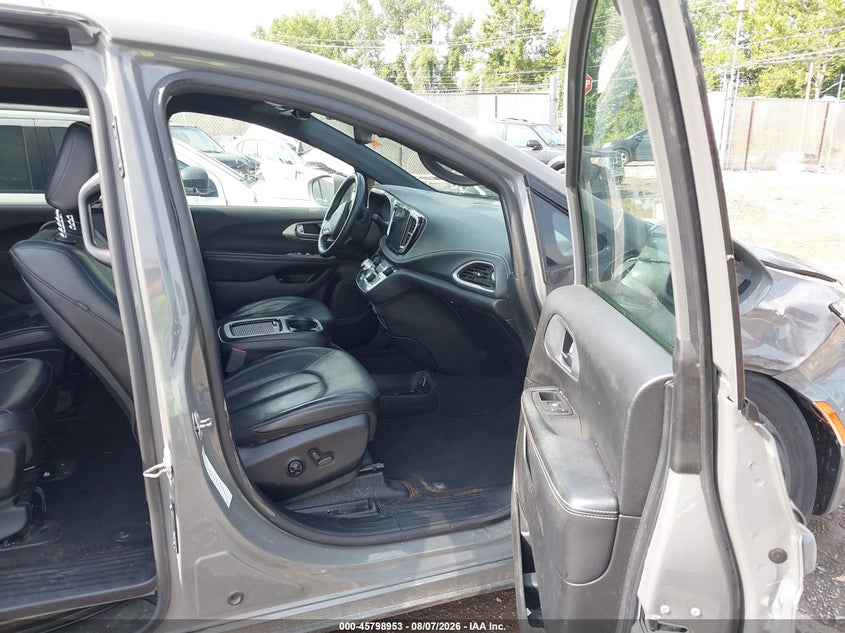 2022 Chrysler Pacifica VIN 2C4RC1L78NR127296 IAAI salvage auction — RIGHT SIDE, Wait Title, sold $7,650 on 2026-09-07 (photo 5)