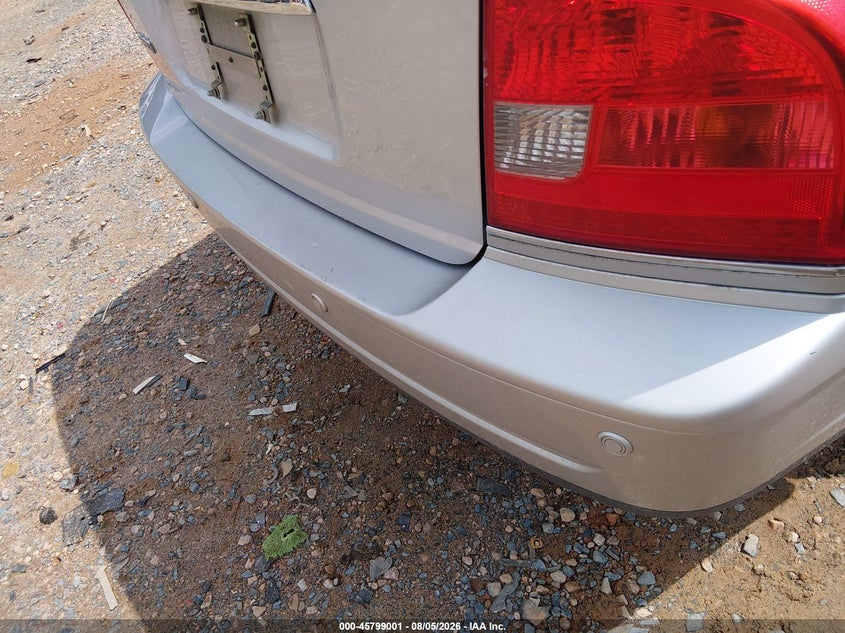 2006 Volvo S80 VIN YV1TS592461441068 IAAI salvage auction — NORMAL WEAR, Clear-Dealer Only (North Carolina), sold $425 on 2026-08-10 (photo 6)