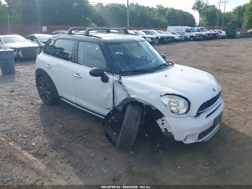 2015 Mini Countryman VIN WMWZC5C53FWP47355 IAAI salvage auction — SIDE, Salvage Title, sold $225 on 2026-09-05 (photo 6)