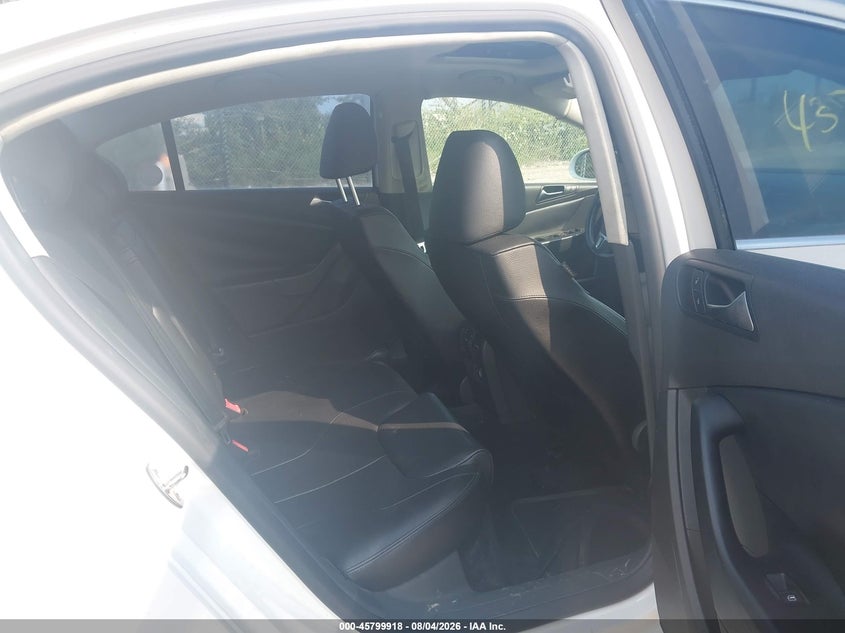 2010 Volkswagen Passat VIN WVWJK7AN7AP035676 IAAI salvage auction — LEFT FRONT, Junk Bill Of Sale Mv2459 (Wisconsin), sold $350 on 2026-08-19 (photo 8)