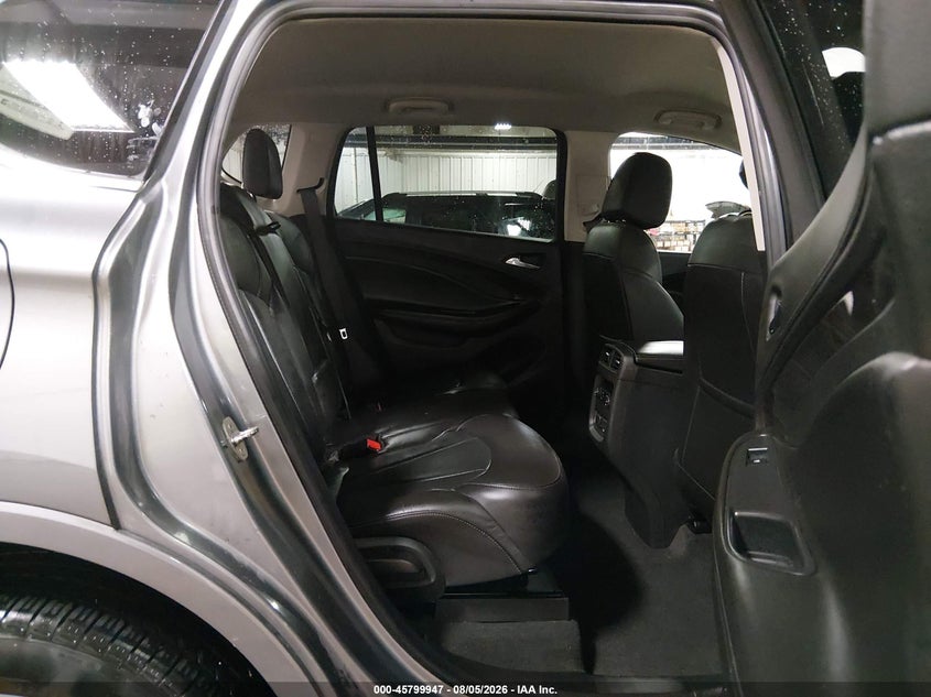 2019 Buick Envision VIN LRBFX2SA9KD145586 IAAI salvage auction — RIGHT FRONT, Salvage Title, sold $5,600 on 2026-09-30 (photo 8)