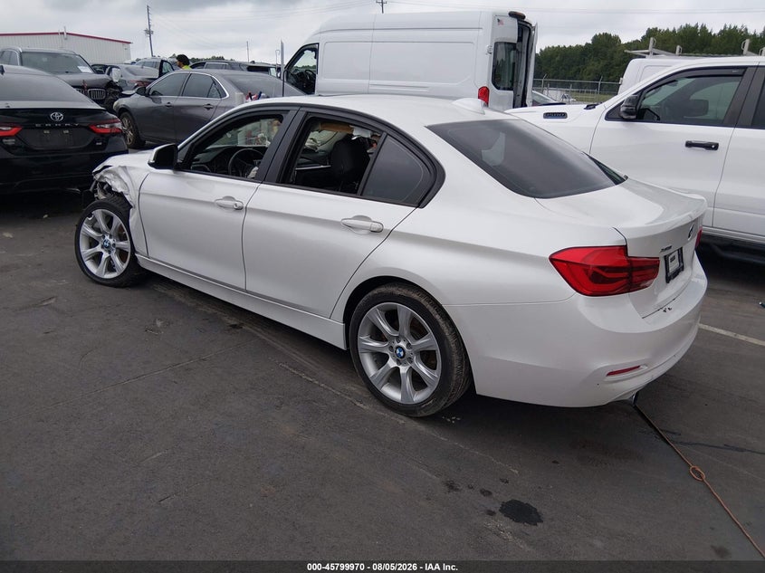 2018 BMW 3er VIN WBA8E5G52JNU46087 IAAI salvage auction — LEFT FRONT, Salvage (North Carolina), sold $25 on 2026-09-30 (photo 3)