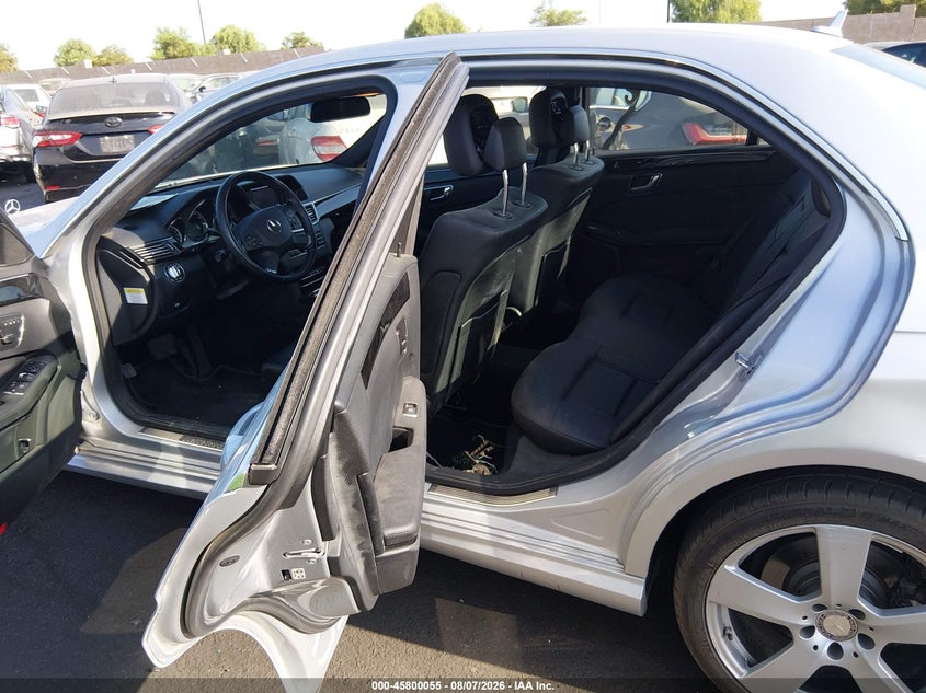 2010 Mercedes-benz E-klasse VIN WDDHF5GB2AA076990 IAAI salvage auction — REAR END, Salvage Certificate (California), sold $975 on 2026-08-28 (photo 8)