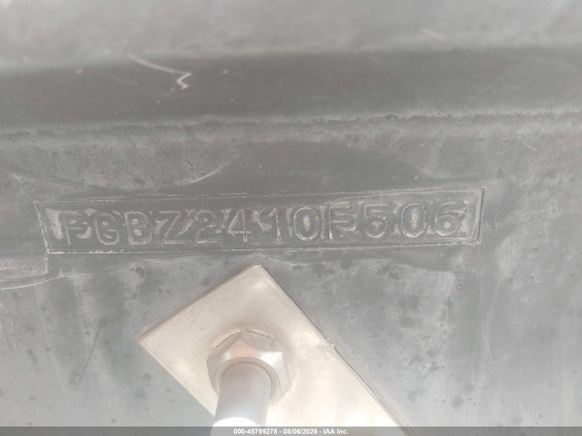 2006 Chaparral Skiboat VIN 000USFGBZ2410F506 IAAI salvage auction — REAR END, Salvage (Alabama), sold $5,050 on 2026-08-19 (photo 9)