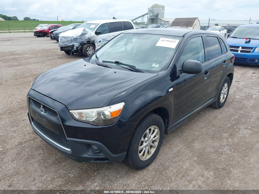 2011 Mitsubishi Outlander sport VIN JA4AP3AU1BZ008975 IAAI salvage auction — NORMAL WEAR, Clear (Illinois), sold $550 on 2026-09-02 (photo 2)