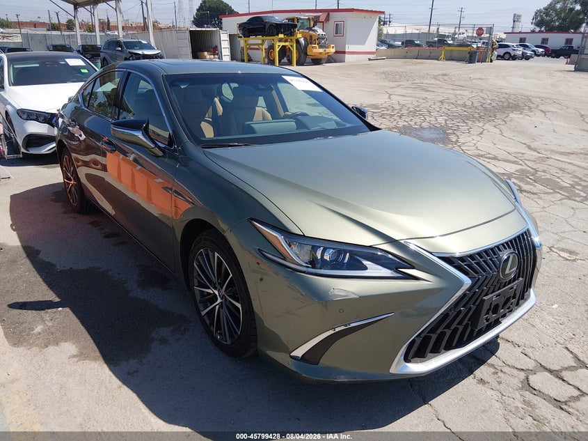 2025 Lexus ES VIN 58ADA1C14SU061182 — IAAI salvage auction photo