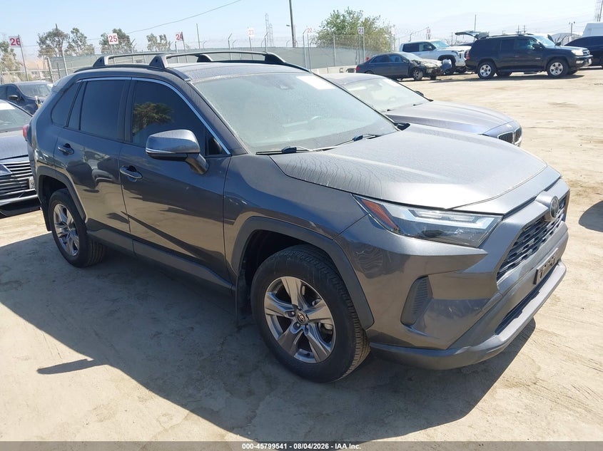 2022 Toyota Rav4 VIN 2T3W1RFV1NC184920 — IAAI salvage auction photo