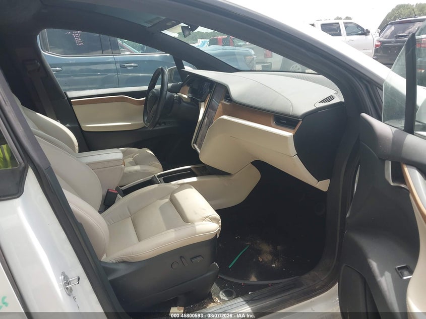 2020 Tesla Model x VIN 5YJXCBE28LF300368 IAAI salvage auction — ALL OVER, Wait Title, sold $13,100 on 2026-08-28 (photo 5)