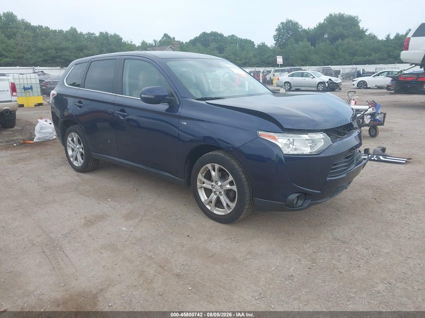 2014 Mitsubishi Outlander VIN JA4JZ4AX4EZ005714 IAAI salvage auction — LEFT FRONT, Salvage Title, sold $550 on 2026-09-06 (photo 1)