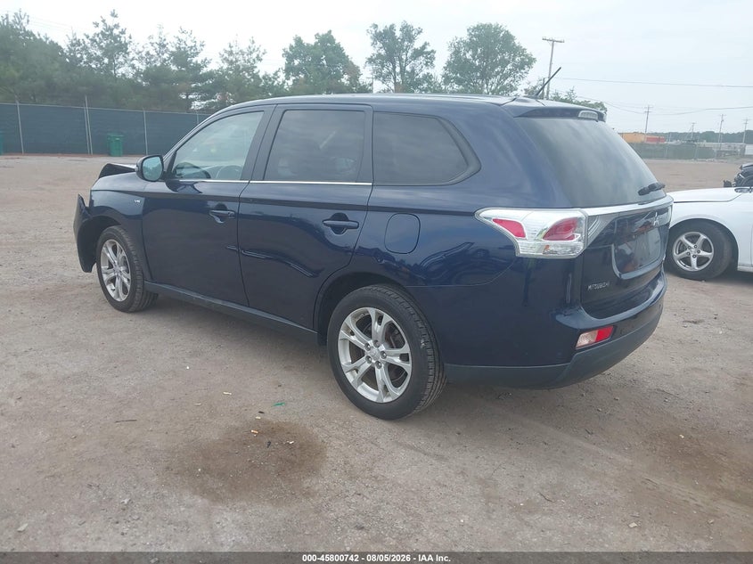 2014 Mitsubishi Outlander VIN JA4JZ4AX4EZ005714 IAAI salvage auction — LEFT FRONT, Salvage Title, sold $550 on 2026-09-06 (photo 3)