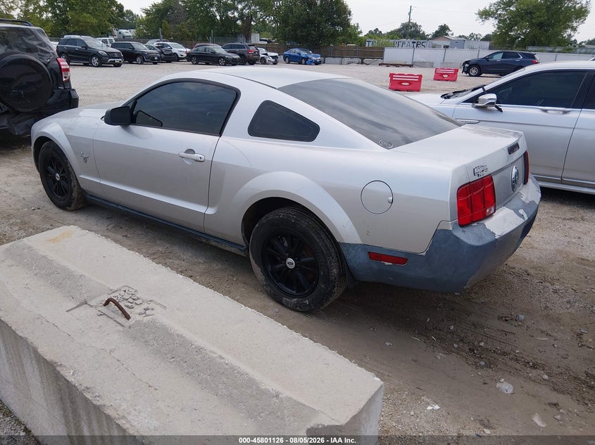 2009 Ford Mustang VIN 1ZVHT80N595123150 IAAI salvage auction — NORMAL WEAR, Clear (Illinois), sold $925 on 2026-09-11 (photo 3)