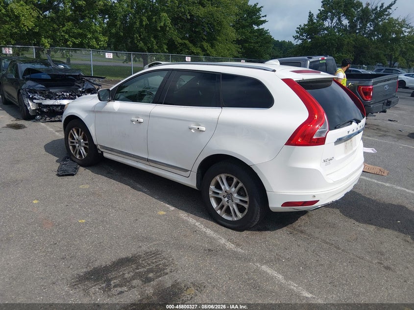 2015 Volvo Xc60 VIN YV4612RK2F2677018 IAAI salvage auction — NORMAL WEAR, Clear (New Jersey), sold $400 on 2026-08-17 (photo 3)