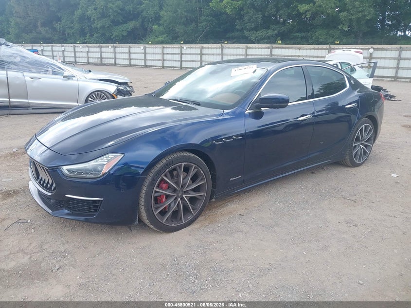 2019 Maserati Ghibli VIN ZAM57YTL1K1322130 IAAI salvage auction — SIDE, Salvage Title, sold $9,300 on 2026-08-19 (photo 2)