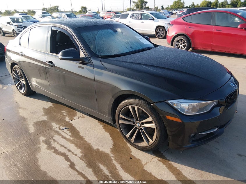 2014 BMW 3er VIN WBA3B3G55ENR84912 IAAI salvage auction — FRONT END, Salvage Title, sold $2,700 on 2026-08-19 (photo 1)