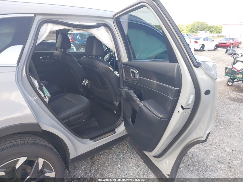 2025 Kia Sorento VIN 5XYRK4JF2SG319053 IAAI salvage auction — RIGHT FRONT, Wait Title, sold $12,600 on 2026-08-27 (photo 8)