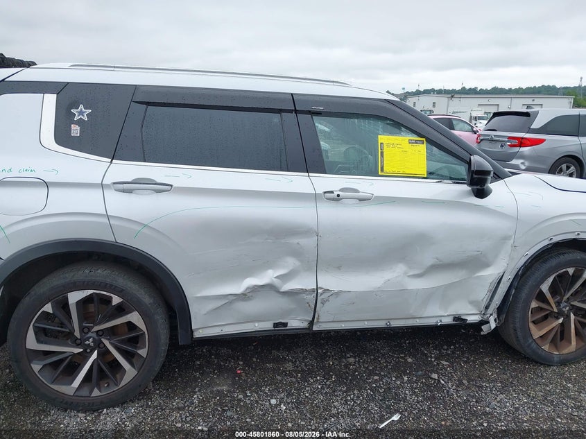 2022 Mitsubishi Outlander VIN JA4J3VA87NZ081010 IAAI salvage auction — SIDE, Salvage Title, sold $8,300 on 2026-08-30 (photo 6)