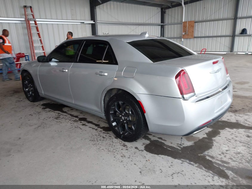 2019 Chrysler 300 VIN 2C3CCARG4KH602509 IAAI salvage auction — RIGHT SIDE, Salvage Title, sold $1,250 on 2026-09-24 (photo 3)