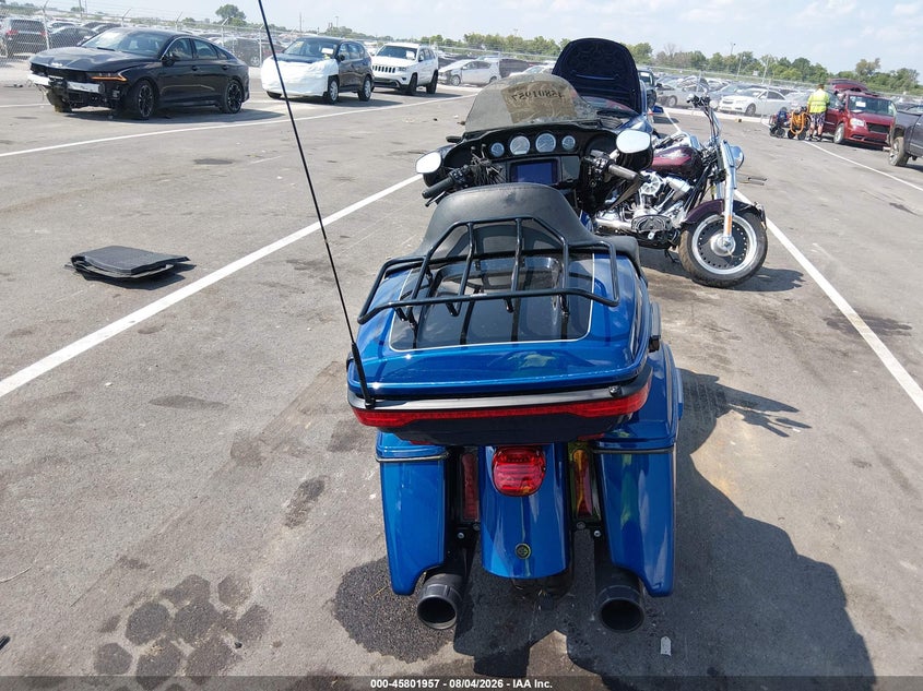 2022 Harley-davidson Electra glide VIN 1HD1KEF19NB602496 IAAI salvage auction — FRONT END, Wait Title, sold $10,750 on 2026-09-01 (photo 6)