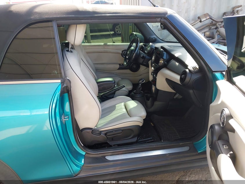 2016 Mini Convertible VIN WMWWG5C55G3C18924 IAAI salvage auction — FRONT END, Salvage (California), sold $1,300 on 2026-08-31 (photo 5)