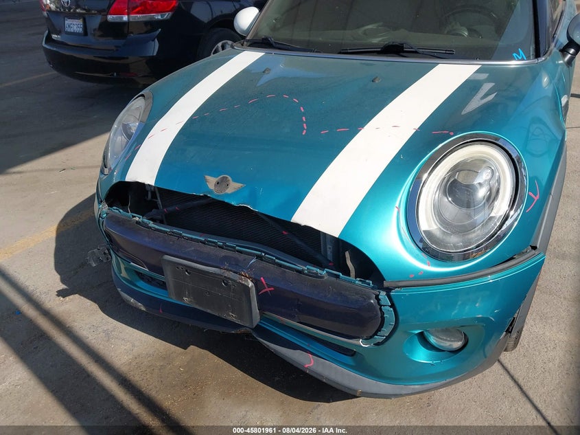 2016 Mini Convertible VIN WMWWG5C55G3C18924 IAAI salvage auction — FRONT END, Salvage (California), sold $1,300 on 2026-08-31 (photo 6)