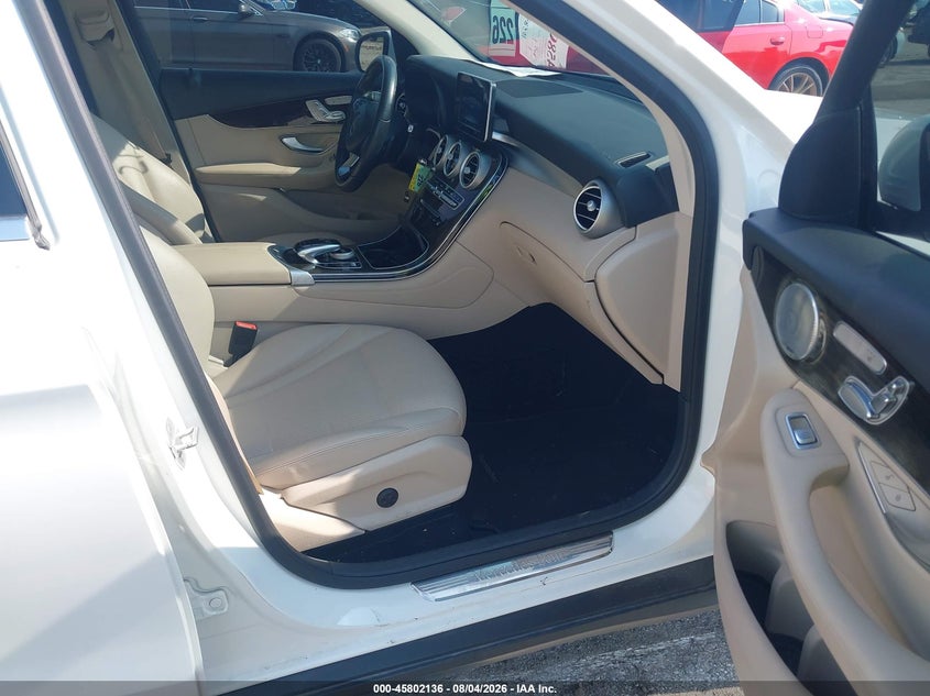 2016 Mercedes-benz Glc VIN WDC0G4JB6GF009192 IAAI salvage auction — UNKNOWN, Clear (Mississippi), sold $5,550 on 2026-08-10 (photo 5)