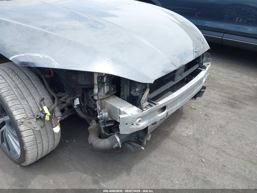 2018 Audi A5 VIN WAUYNGF52JN005671 IAAI salvage auction — RIGHT FRONT, Salvage Title, sold $4,000 on 2026-08-21 (photo 6)