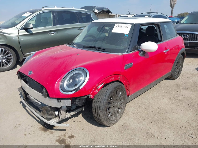 2023 Mini Hard top VIN WMW33DH04P2T72646 IAAI salvage auction — FRONT END, Wait Title, sold $8,600 on 2026-08-16 (photo 2)