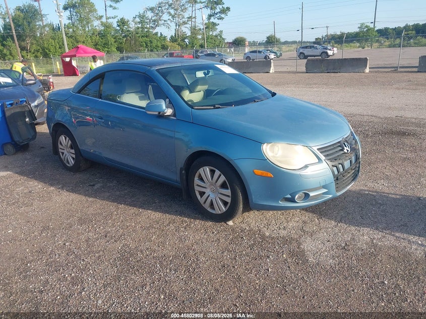 2008 Volkswagen Eos VIN WVWBA71F38V002860 IAAI salvage auction — NORMAL WEAR, Clear (Florida), sold $325 on 2026-08-18 (photo 1)