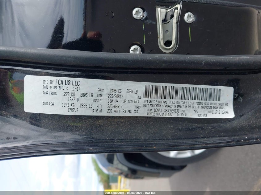 2018 Jeep Cherokee VIN 1C4PJLCX6JD595131 IAAI salvage auction — NORMAL WEAR, Sf97 (Hawaii), sold $12,200 on 2026-09-01 (photo 9)