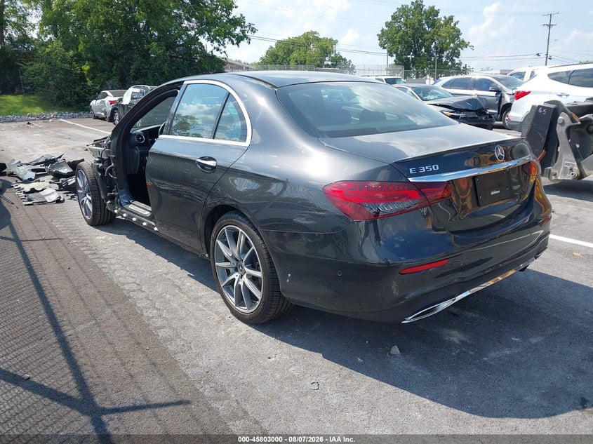 2022 Mercedes-Benz E-Class VIN W1KZF8DB1NB091703 IAAI salvage auction — Front End, Clear (Tennessee), sold $20,500 on 2026-09-12 (photo 3)