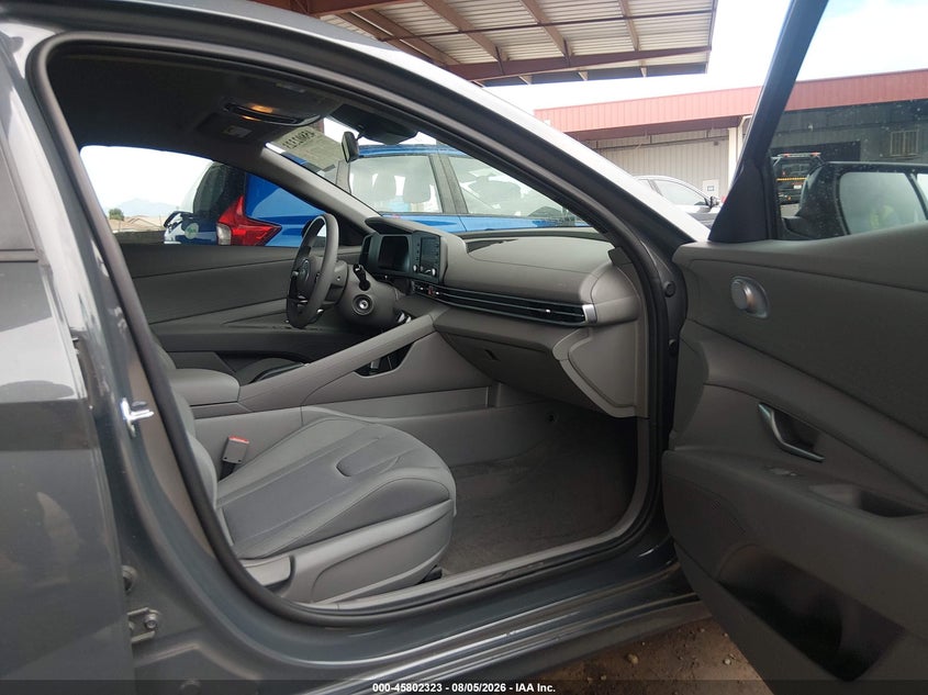 2026 Hyundai Elantra VIN KMHLL4DG2TU116425 IAAI salvage auction — LEFT FRONT, Salvage Title, sold $25 on 2026-08-28 (photo 5)