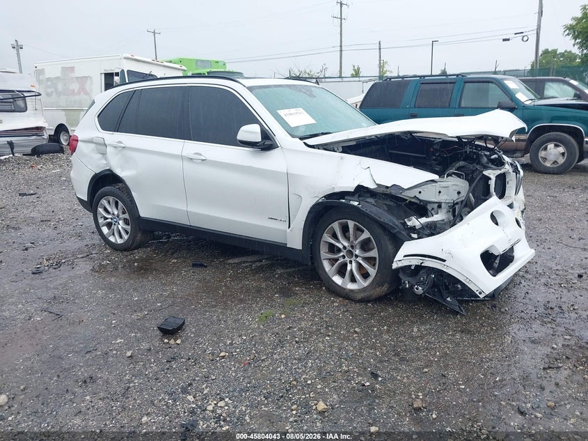 2016 BMW X5 VIN 5UXKR0C50G0P21837 IAAI salvage auction — FRONT END, Salvage Title, sold $2,250 on 2026-09-25 (photo 1)