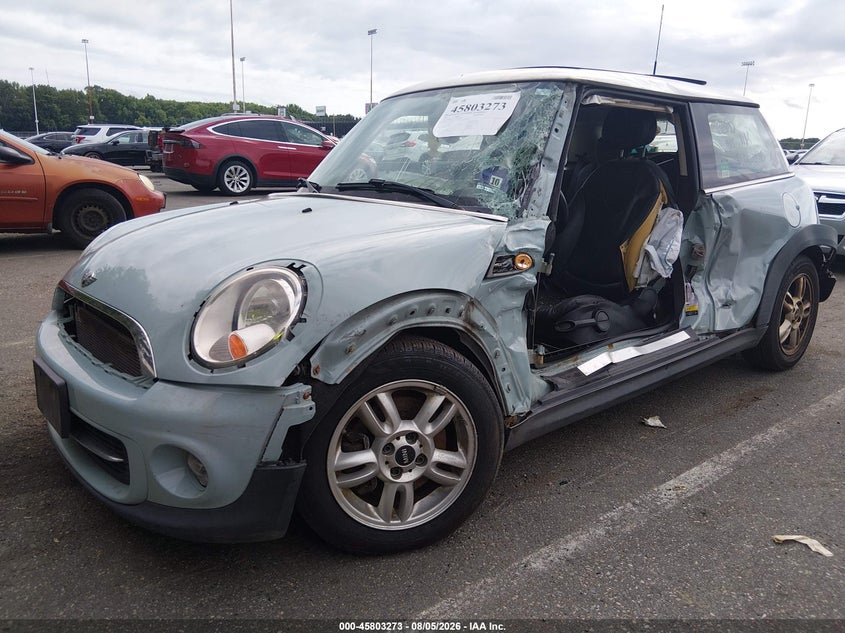 2013 Mini Hard top VIN WMWSU3C52DT548878 IAAI salvage auction — FRONT END, Wait Title, sold $300 on 2026-09-07 (photo 6)