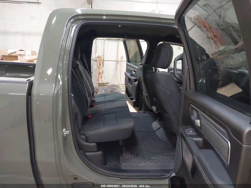2026 Ram 1500 VIN 1C6SRFFT9TN253531 IAAI salvage auction — HAIL, Salvage Title, sold $31,000 on 2026-09-26 (photo 8)