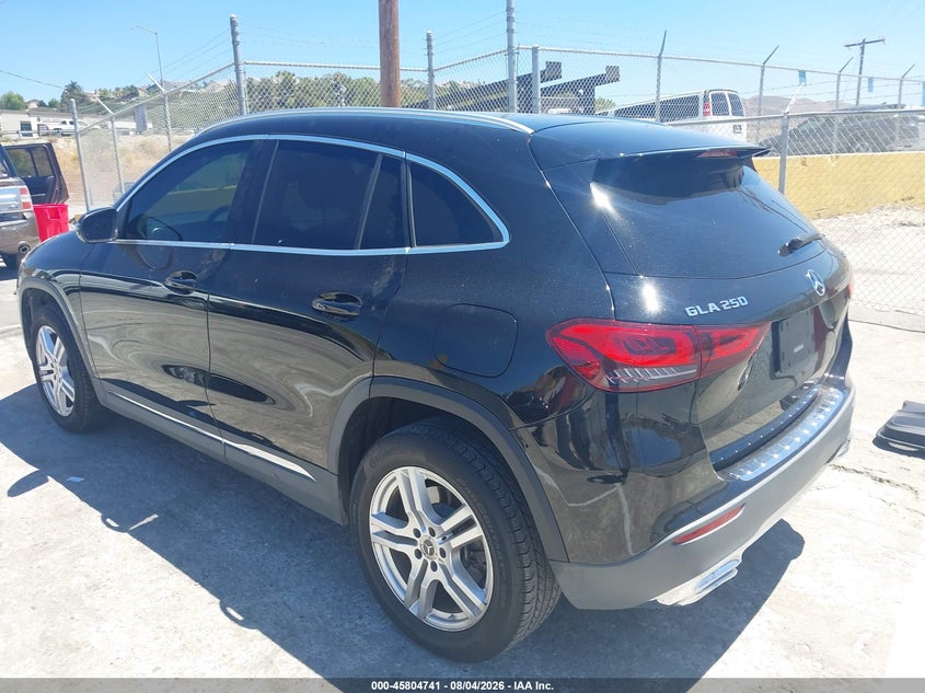 2023 Mercedes-benz Gla-klasse VIN W1N4N4HB8PJ429965 IAAI salvage auction — SIDE, Wait Title, sold $12,900 on 2026-08-23 (photo 3)