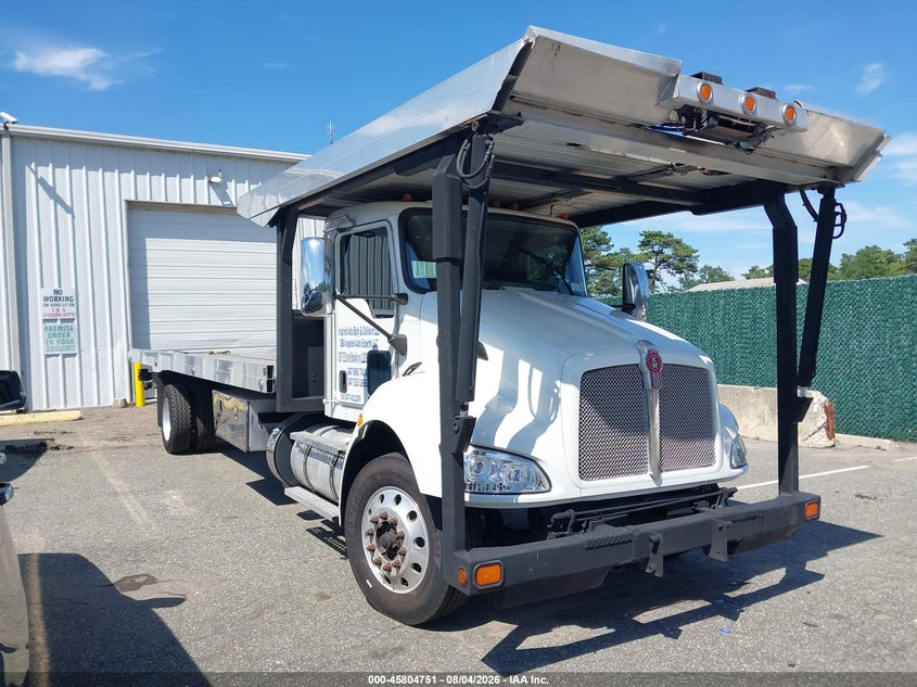 2016 Kenworth Construction VIN 2NKHHJ7X9GM122355 — IAAI salvage auction photo