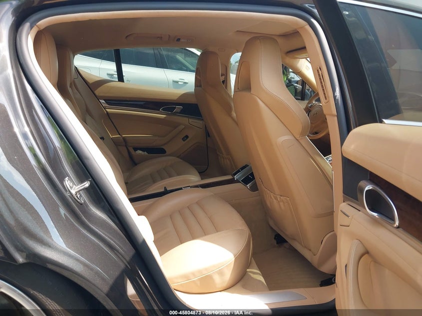 2010 Porsche Panamera VIN WP0AB2A73AL060554 IAAI salvage auction — LEFT FRONT, Rebuildable (Florida), sold $3,550 on 2026-08-22 (photo 8)