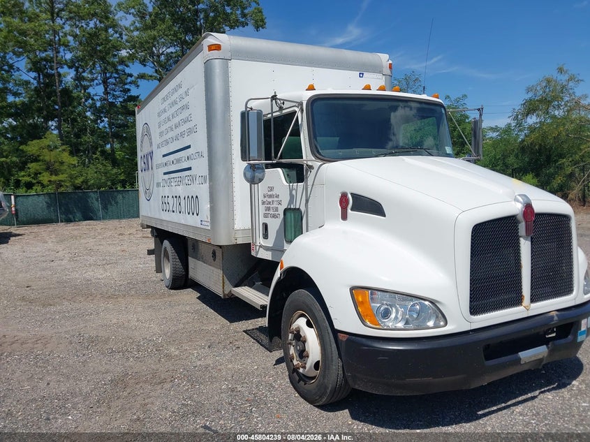 2009 Kenworth Construction VIN 3BKHHM5H09F246729 IAAI salvage auction — FRONT END, Clear (New York), sold $25 on 2026-09-08 (photo 1)