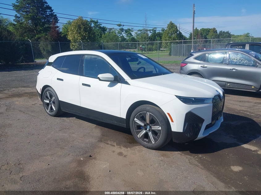 2023 BMW Ix VIN WB523CF04PCL86547 — IAAI salvage auction photo